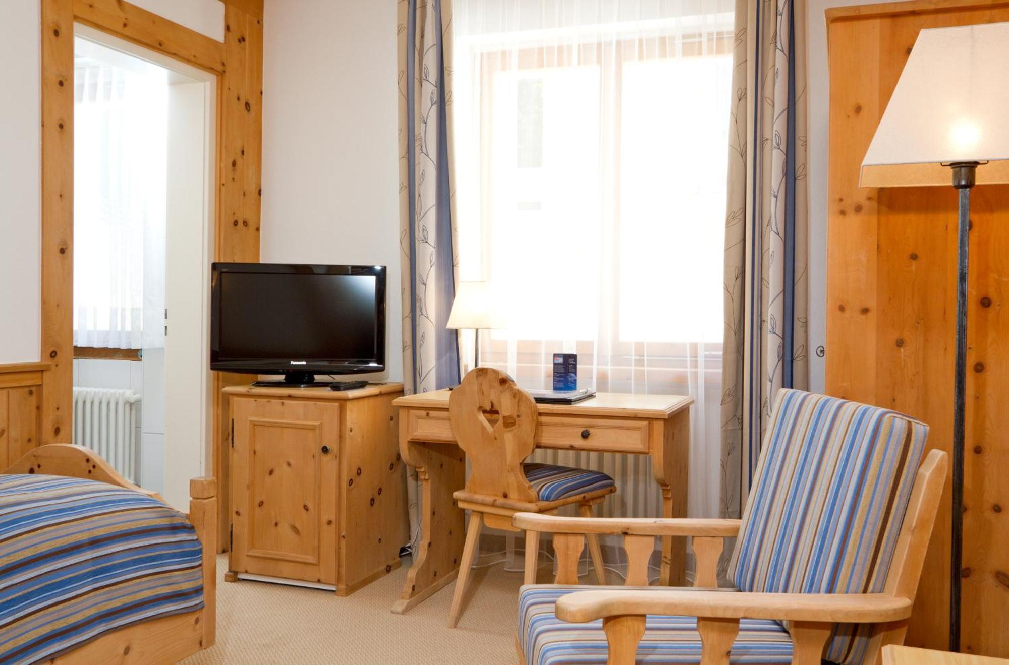 Edelweiss Swiss Quality Hotel Sils Maria Rom bilde